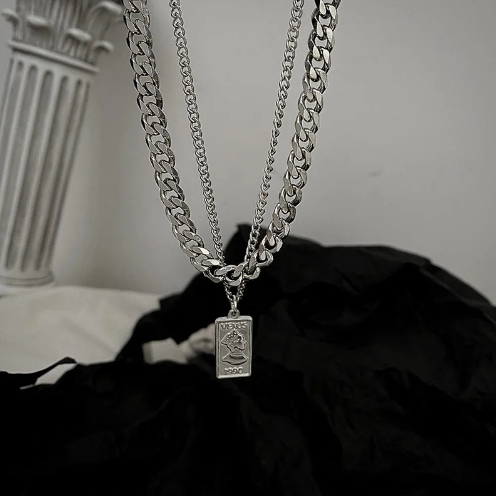 The Harbour Chain