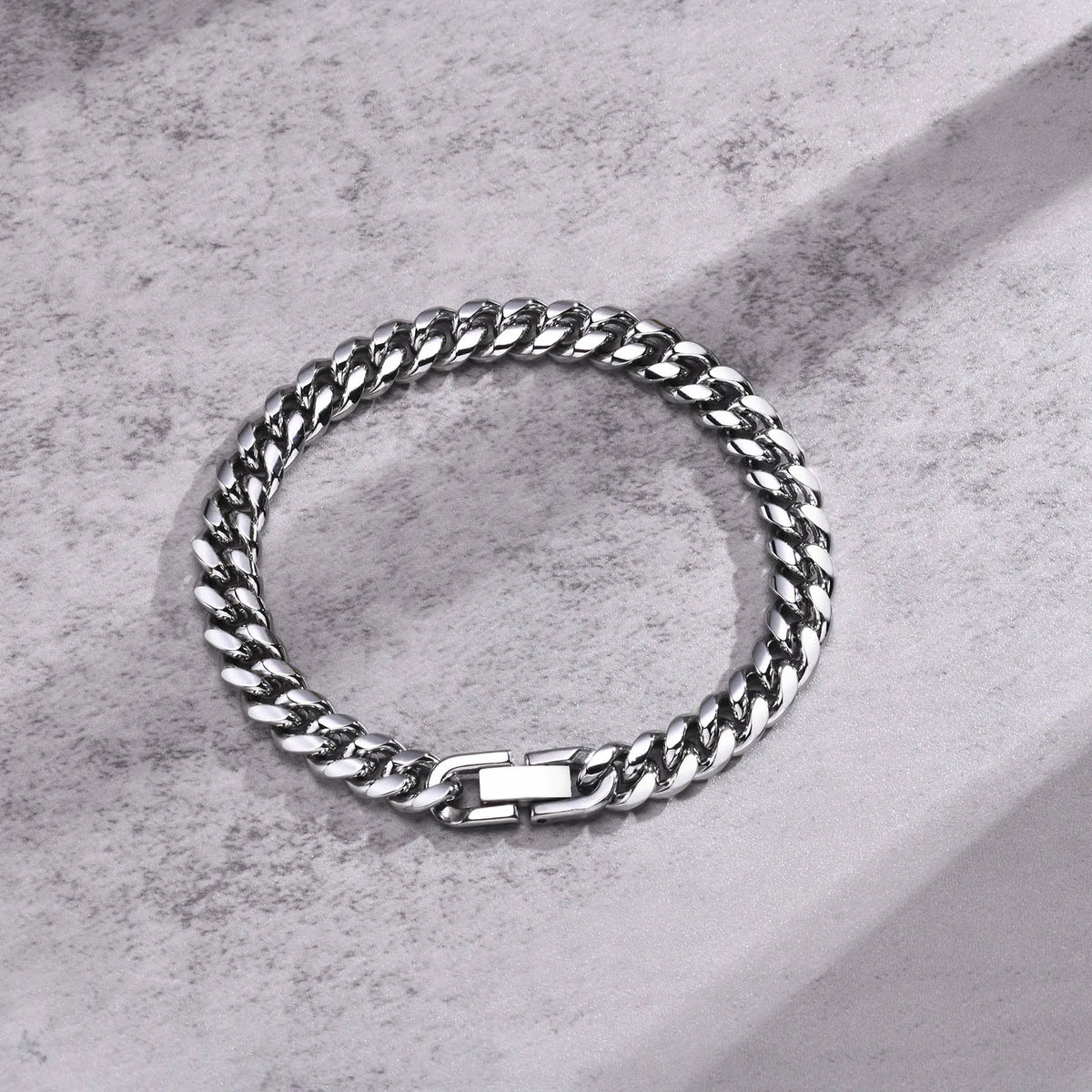 The Riviera Chain